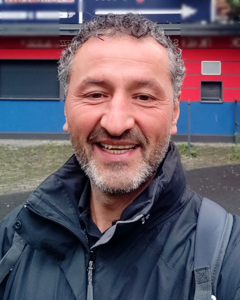 Portret van Meté Akinci
